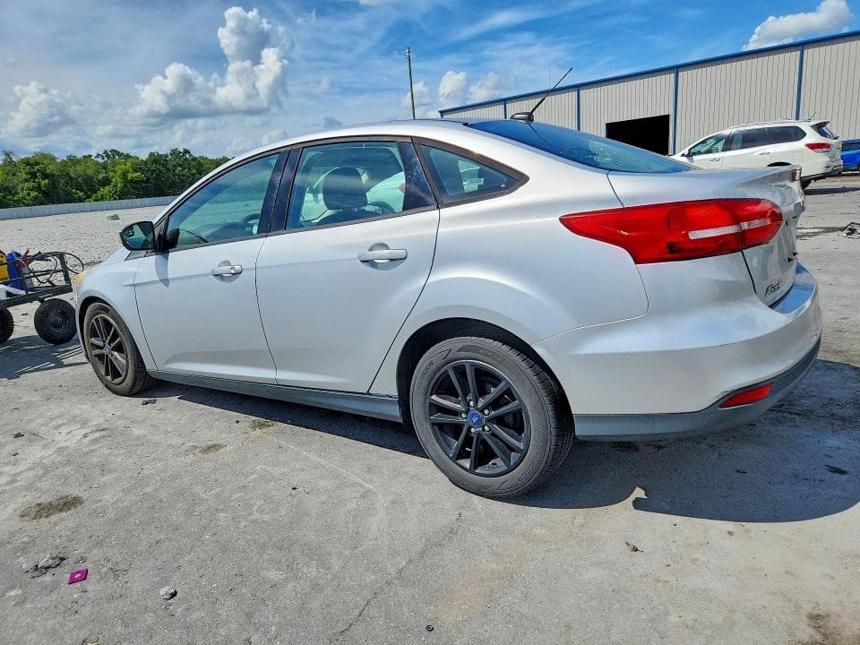 2017 FORD FOCUS SE 2