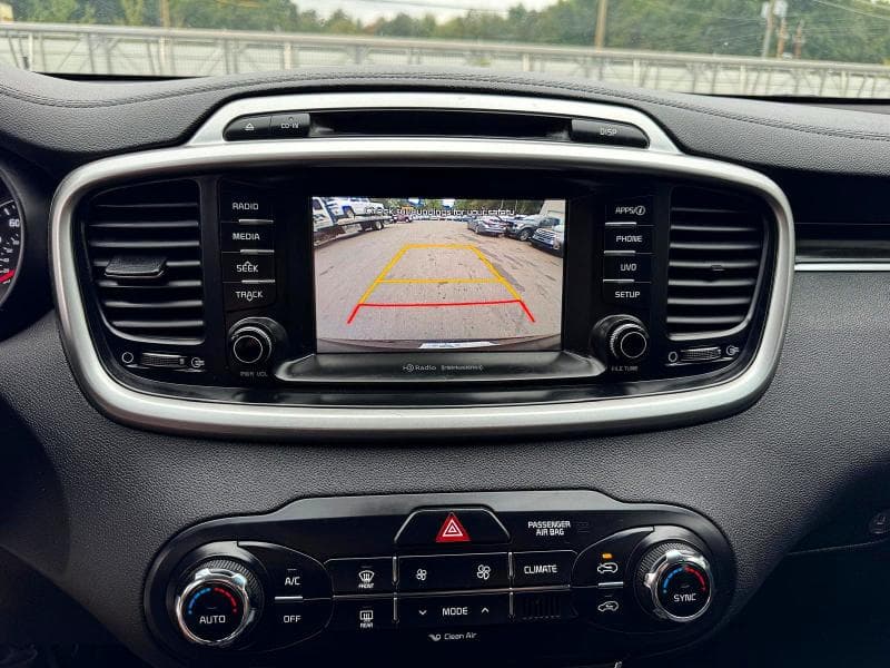 2017 KIA SORENTO LX 6