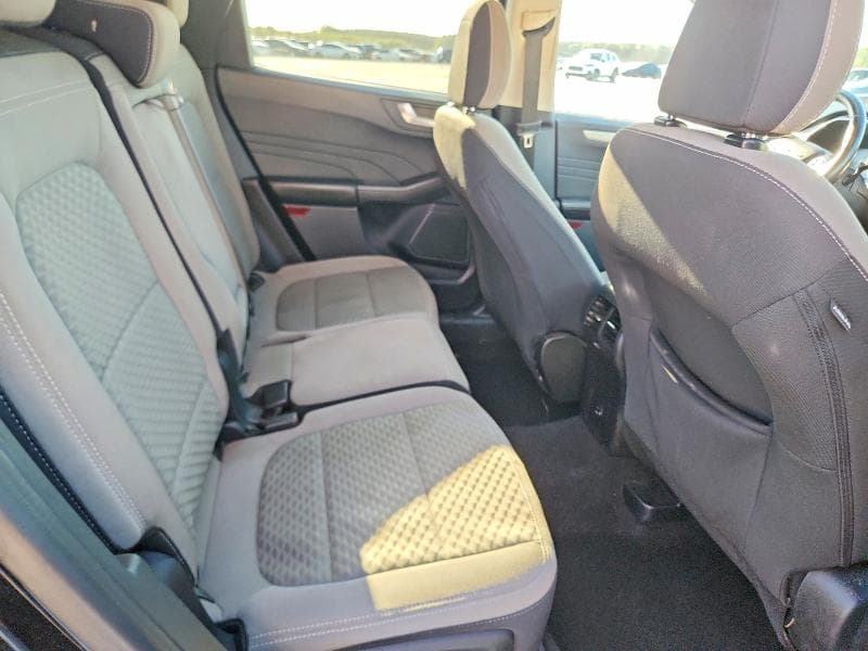 2021 FORD ESCAPE SE 11
