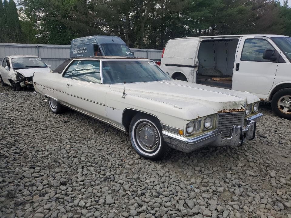 1972 CADILLAC DEVILLE 4
