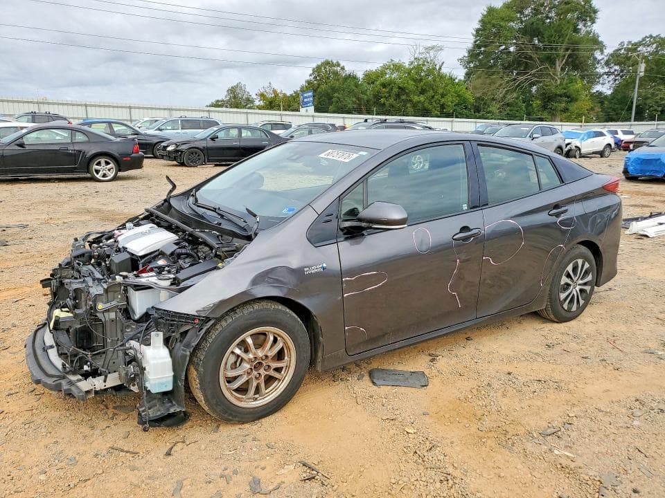 2020 TOYOTA PRIUS PRIME LE