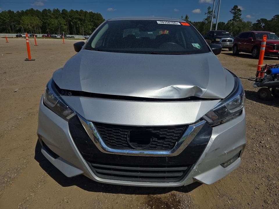 2020 NISSAN VERSA S 5