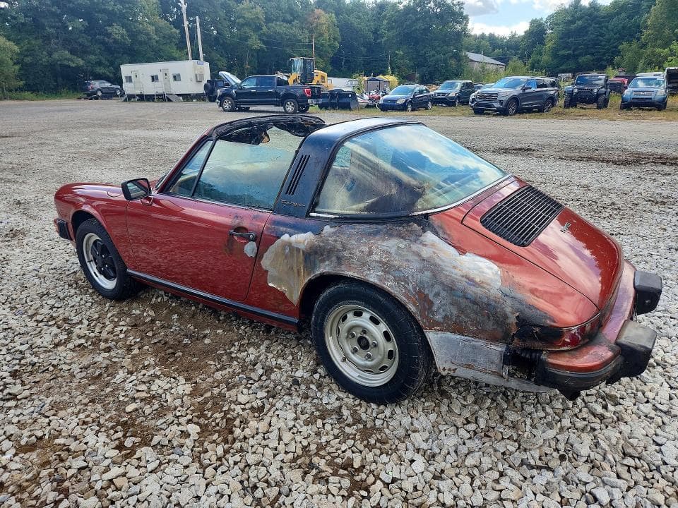 1977 PORSCHE 911 2