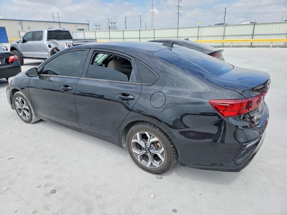 2020 KIA FORTE LXS 2