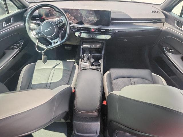 2025 KIA K5 8