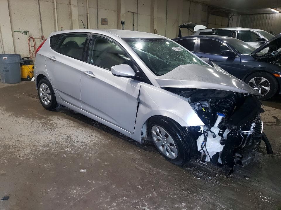 2017 HYUNDAI ACCENT SE 4