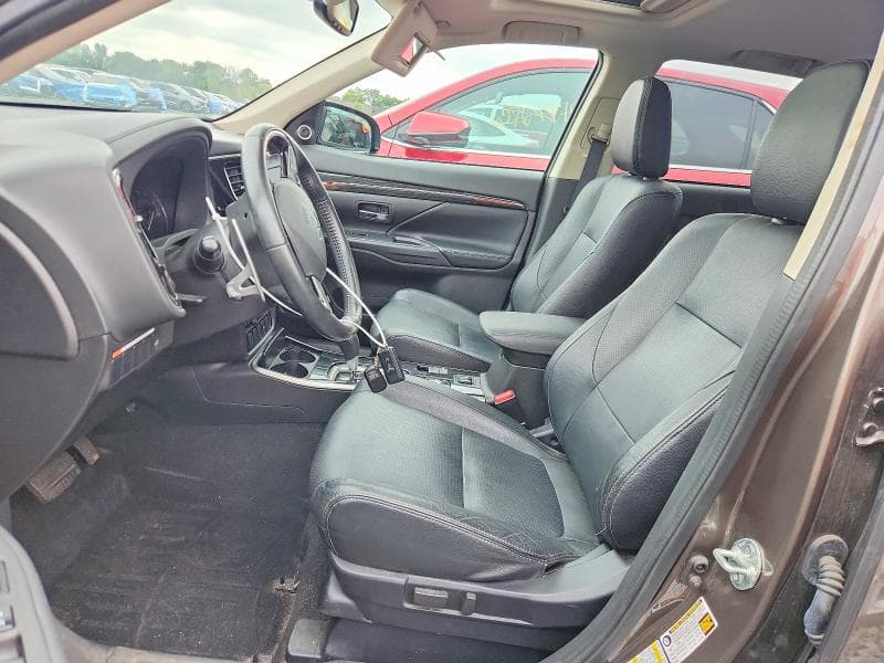 2017 MITSUBISHI OUTLANDER GT 7