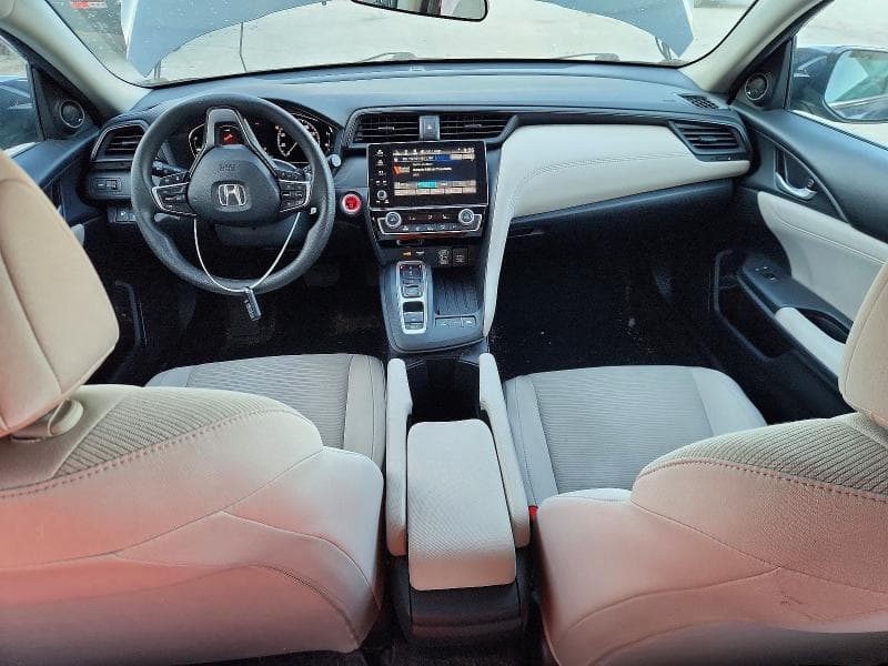 2019 HONDA INSIGHT EX 8