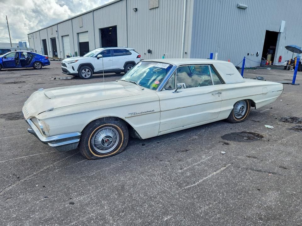 1960 FORD THUNDERBIRD - 1
