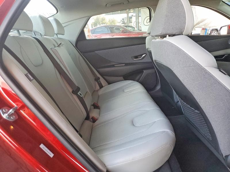 2025 HYUNDAI ELANTRA LIMITED 10