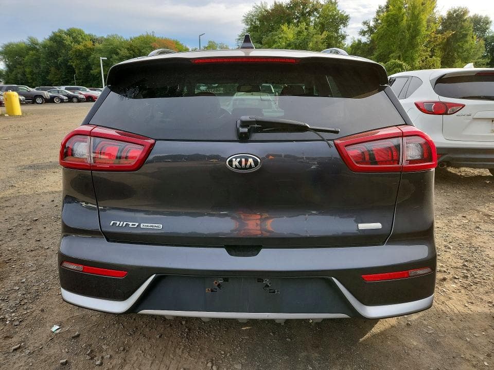 2018 KIA NIRO EX 6