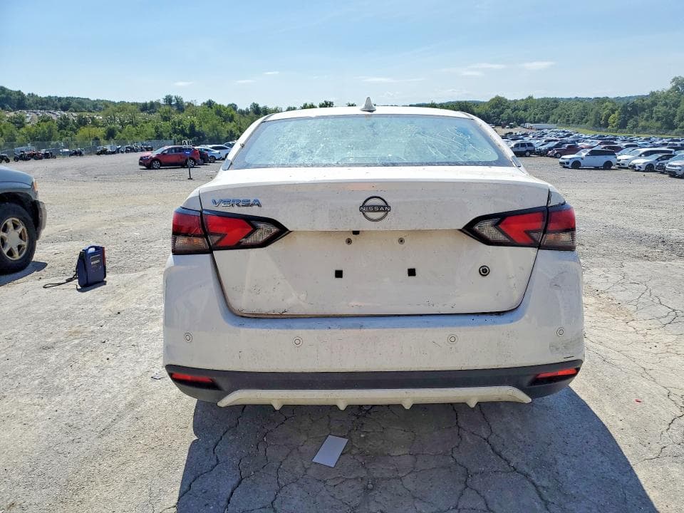 2024 NISSAN VERSA SV 6