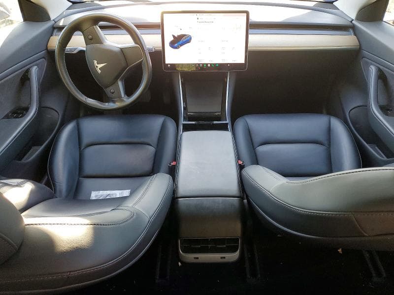 2018 TESLA MODEL 3 8