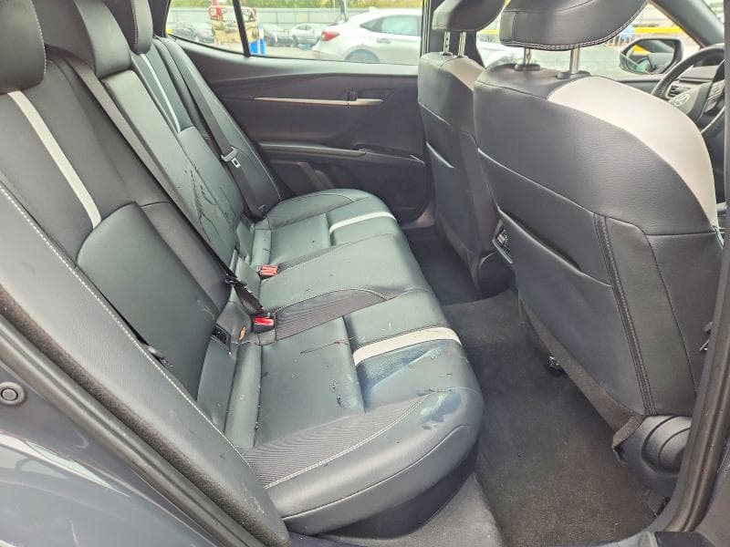 2025 TOYOTA CAMRY SE 10
