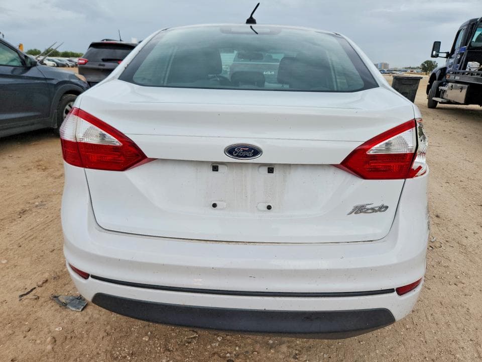2017 FORD FIESTA S 6