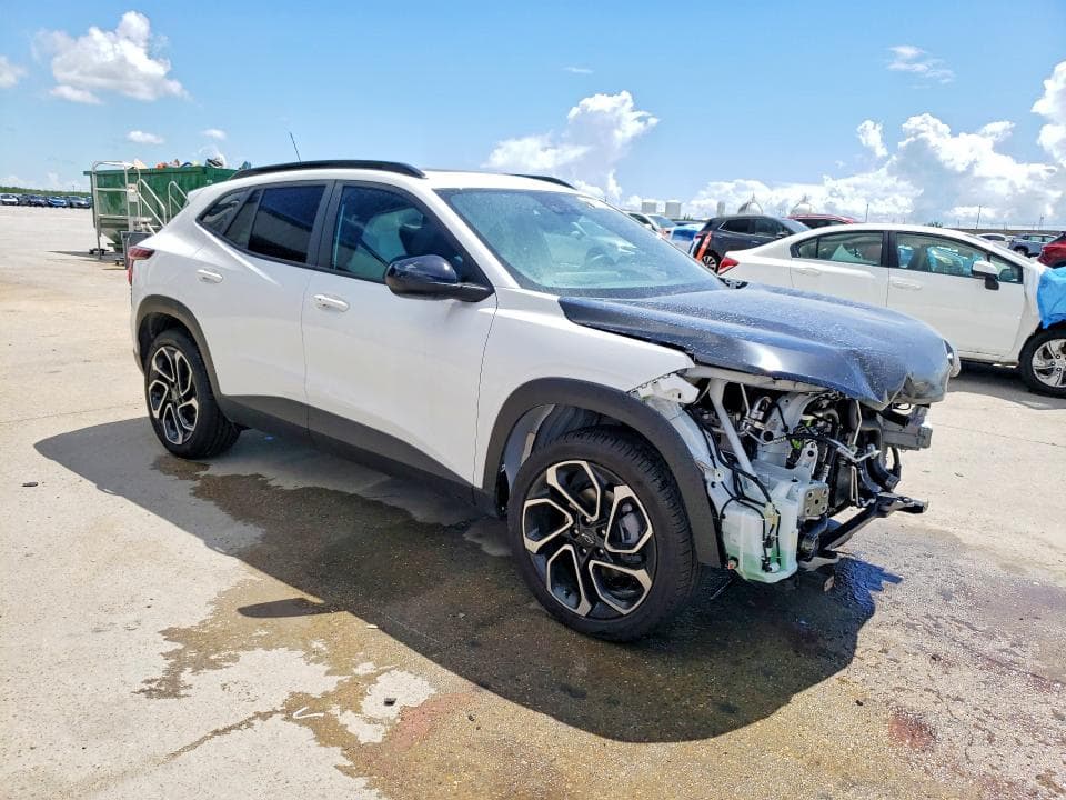 2026 CHEVROLET TRAX 2RS 4