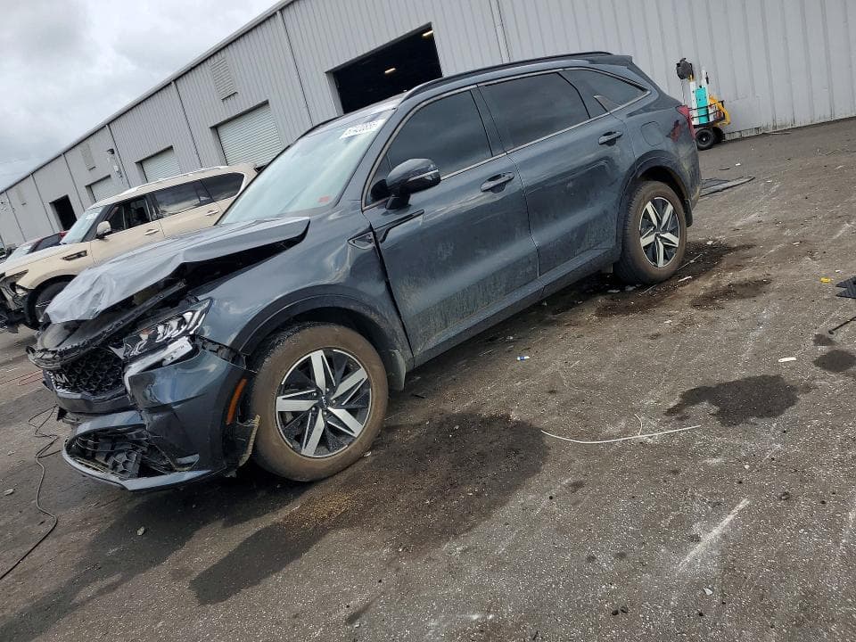 2022 KIA SORENTO S - 1