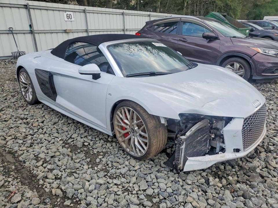 2020 AUDI R8 4