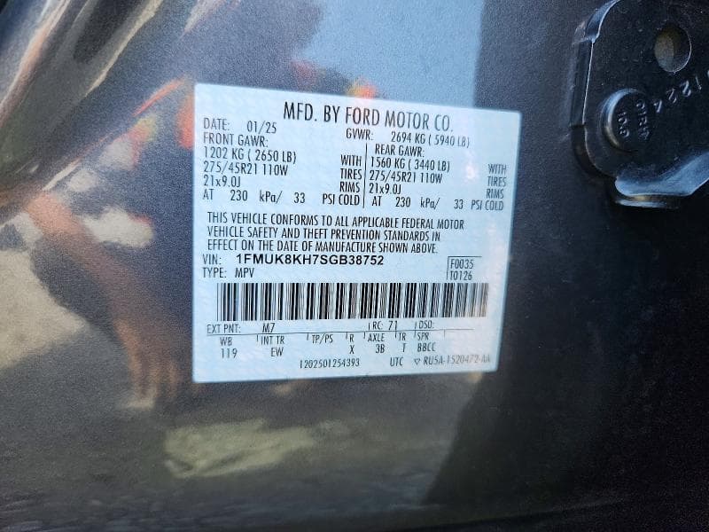 2025 FORD EXPLORER ST-LINE 14