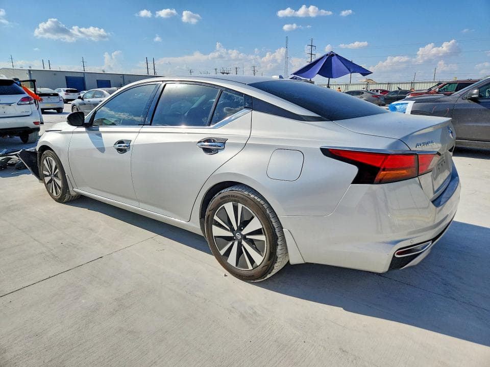 2019 NISSAN ALTIMA SV 2