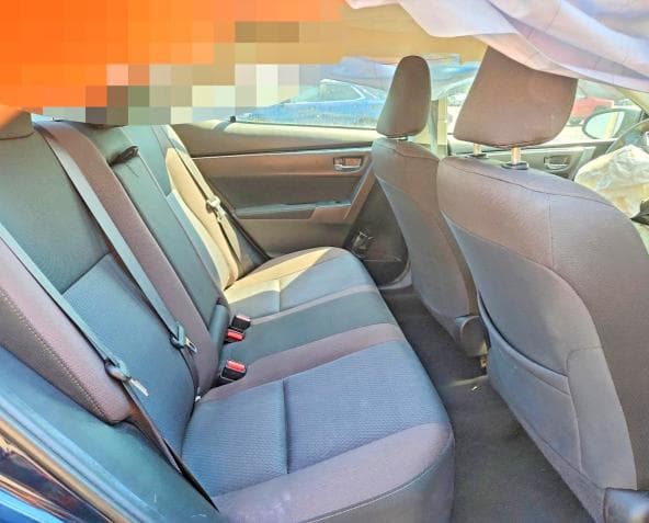 2018 TOYOTA COROLLA LE 10