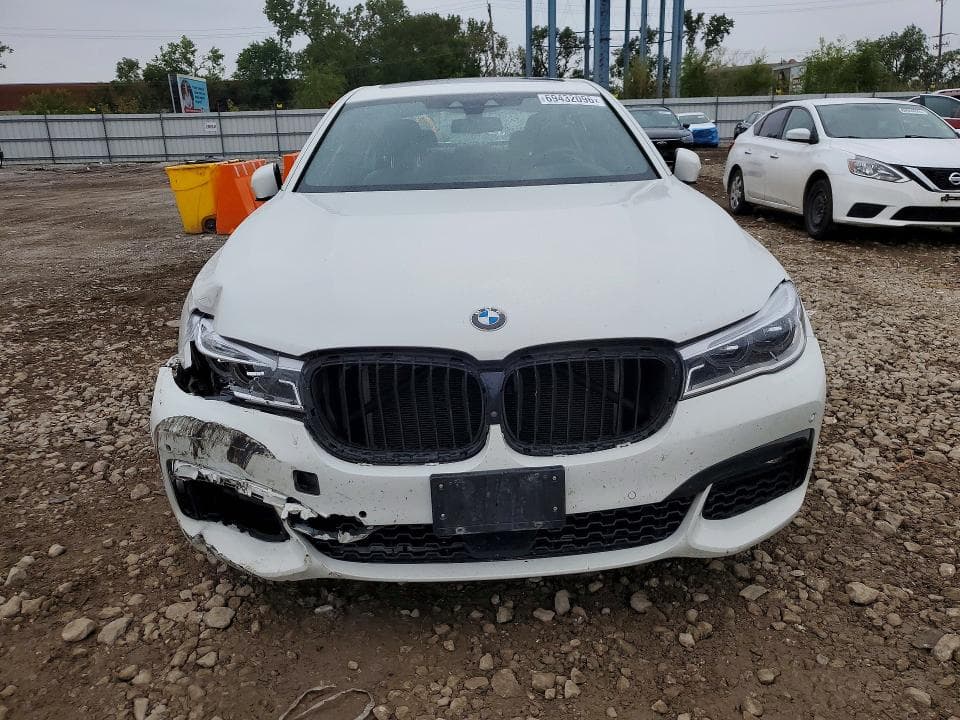 2018 BMW 750 XI 5