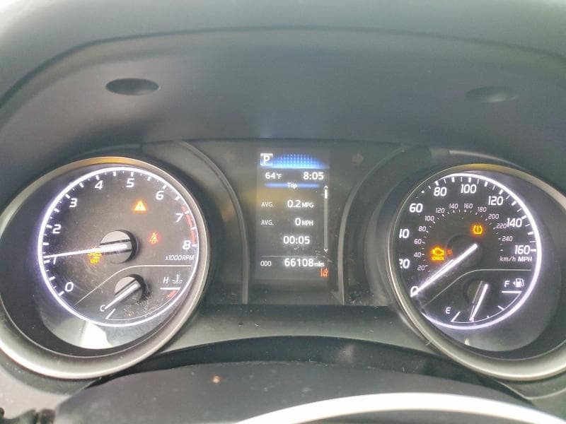 2021 TOYOTA CAMRY SE 9