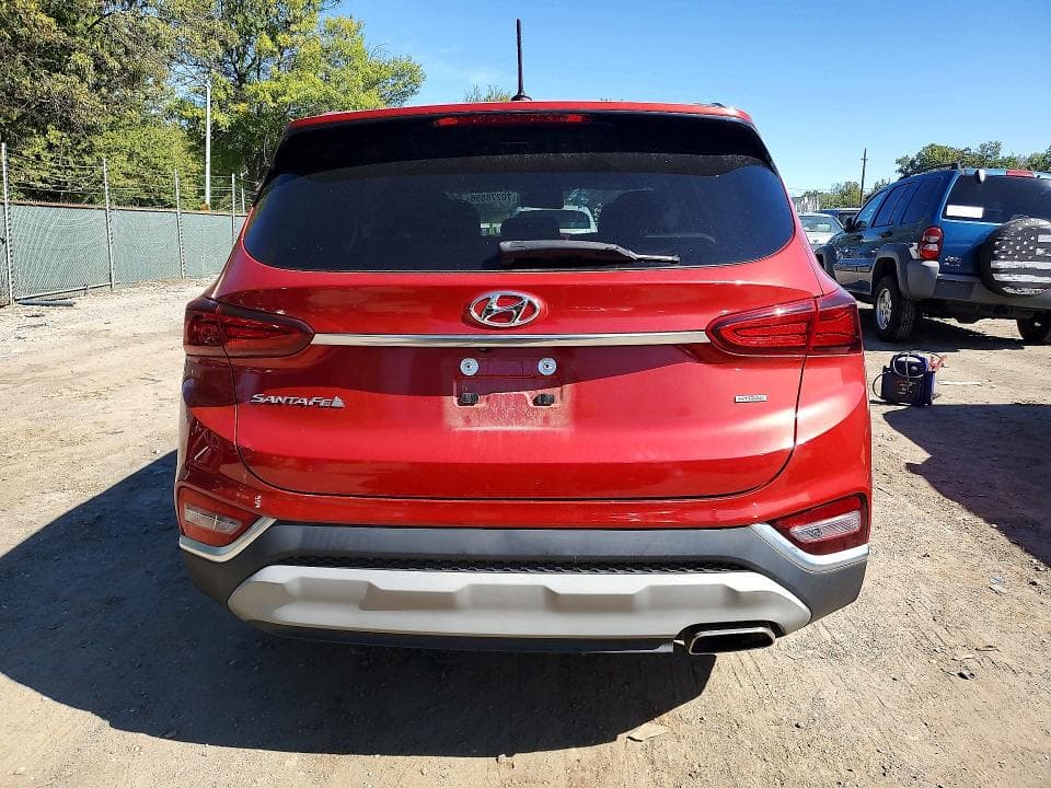2019 HYUNDAI SANTA FE SE 6