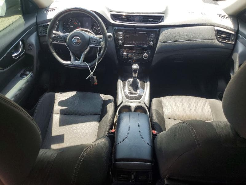 2018 NISSAN ROGUE SV 8