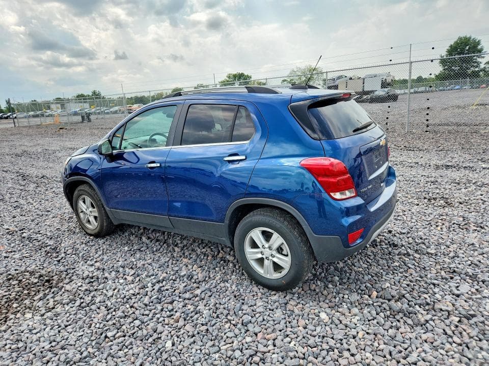 2020 CHEVROLET TRAX 1LT 2