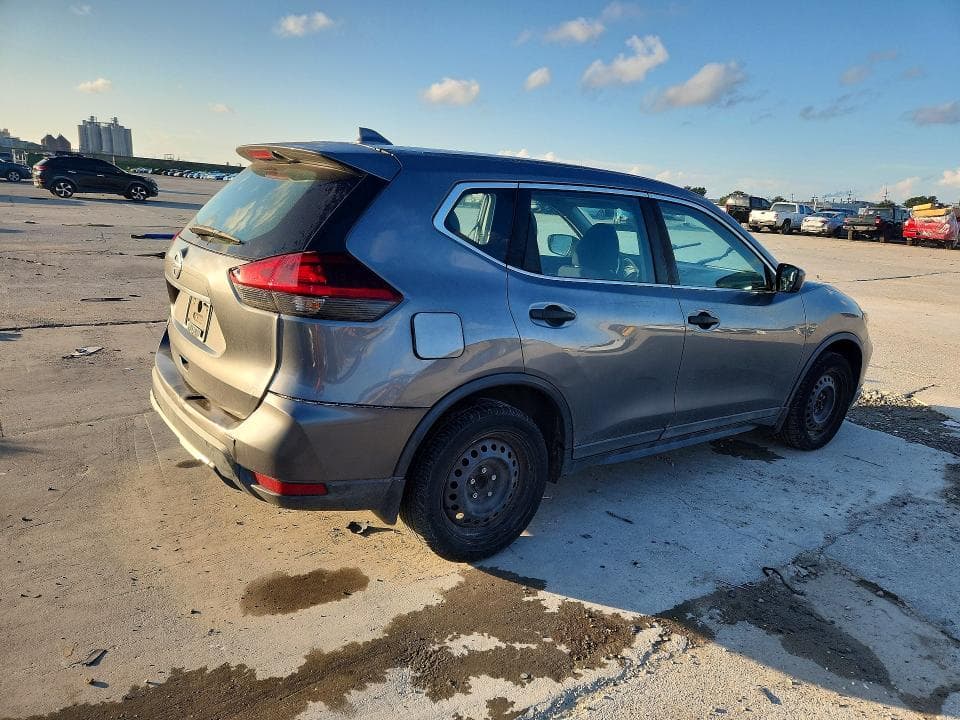 2018 NISSAN ROGUE S 3