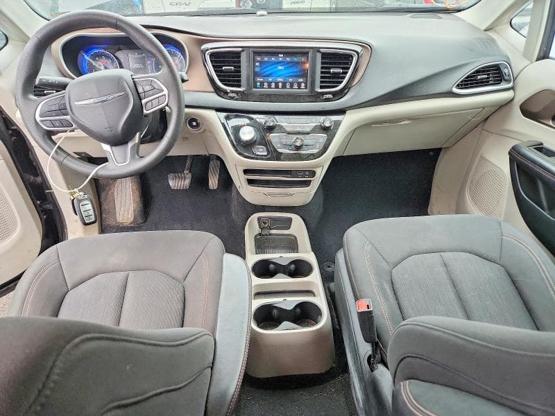 2018 CHRYSLER PACIFICA L 8