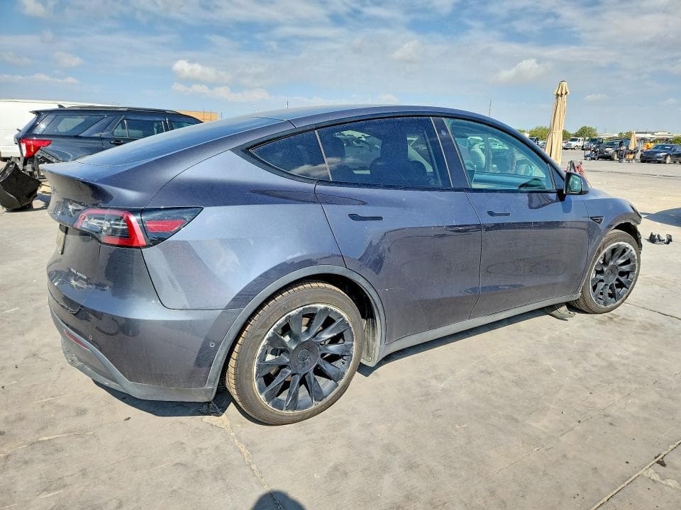2021 TESLA MODEL Y 3