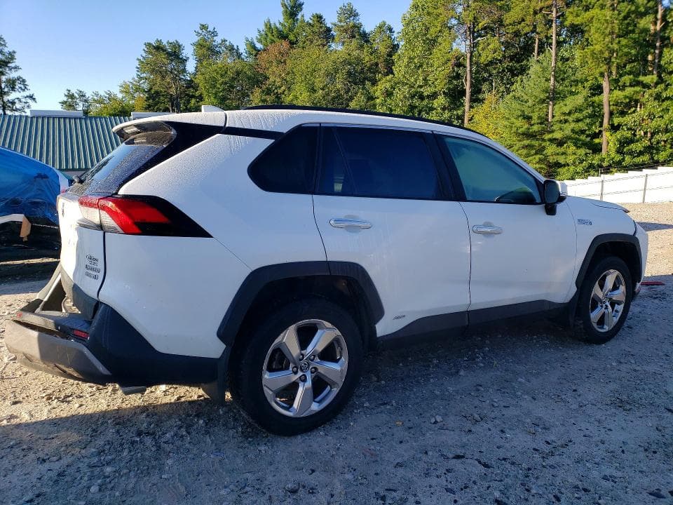2019 TOYOTA RAV4 LIMITED 3