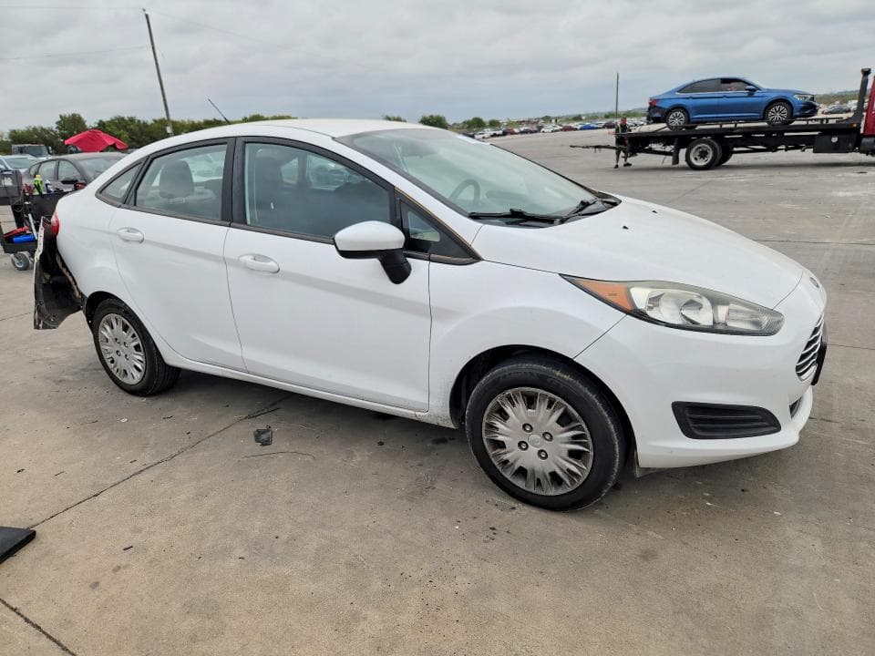 2017 FORD FIESTA S 4