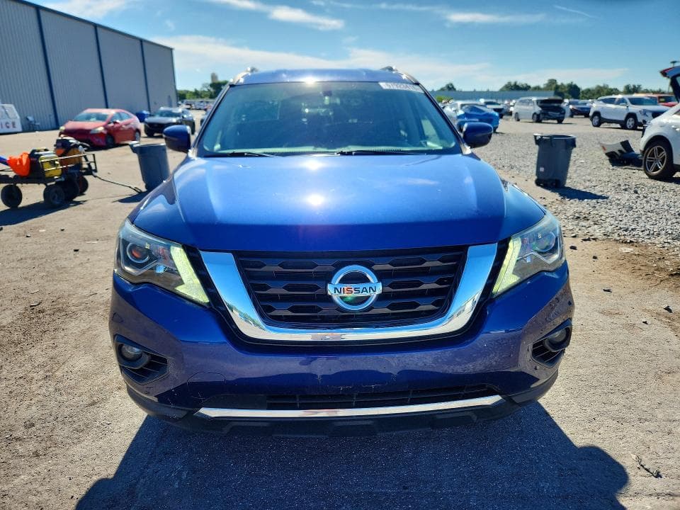 2019 NISSAN PATHFINDER SV 5