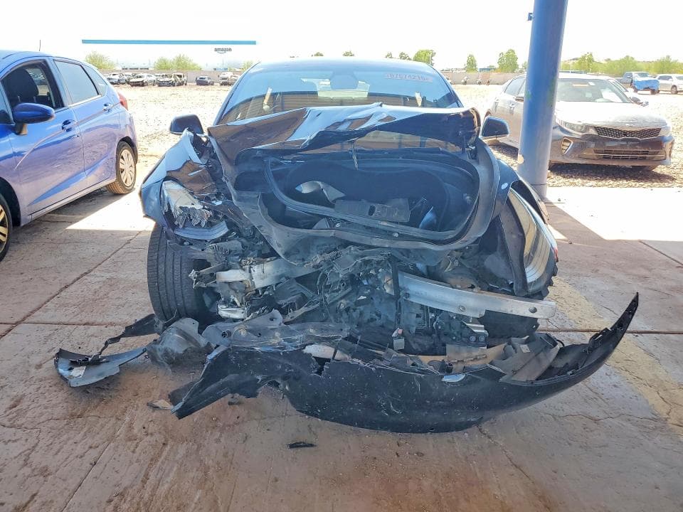 2018 TESLA MODEL 3 5