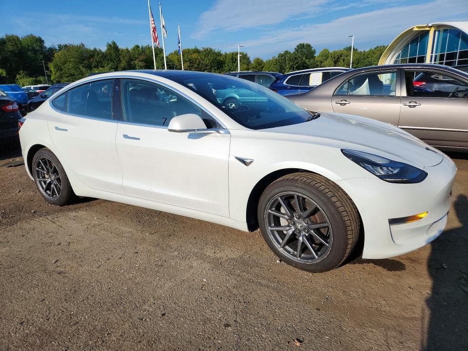 2019 TESLA MODEL 3 4