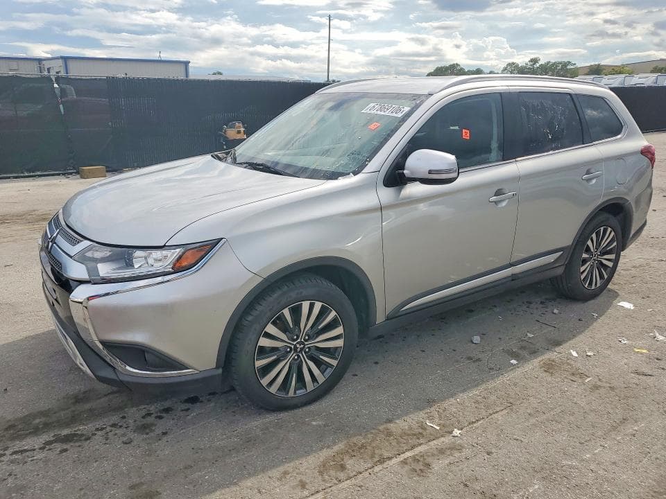 2020 MITSUBISHI OUTLANDER SE - 1