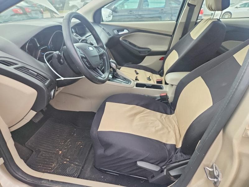 2017 FORD FOCUS SE 7