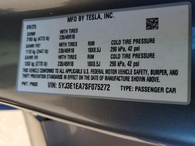 2025 TESLA MODEL 3 12