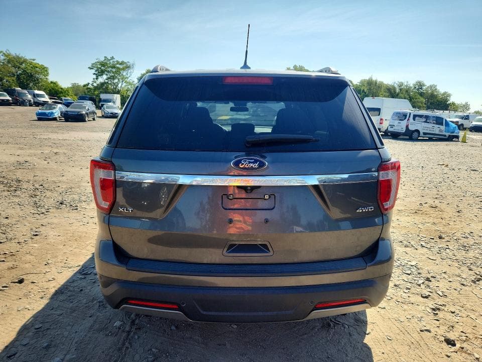2019 FORD EXPLORER XLT 6
