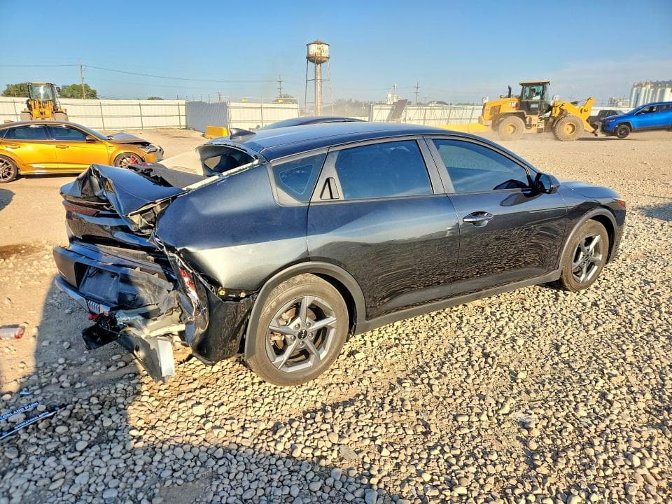 2025 KIA K4 LXS 3