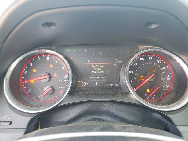 2018 TOYOTA CAMRY XSE 9