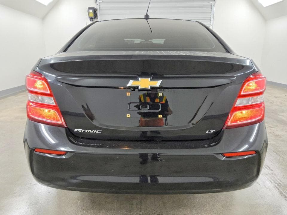 2017 CHEVROLET SONIC LT 6