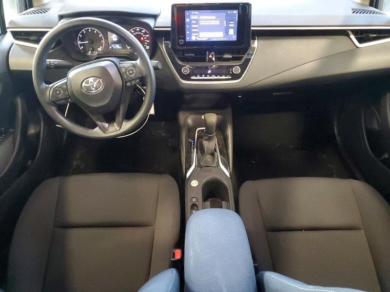 2025 TOYOTA COROLLA LE 8