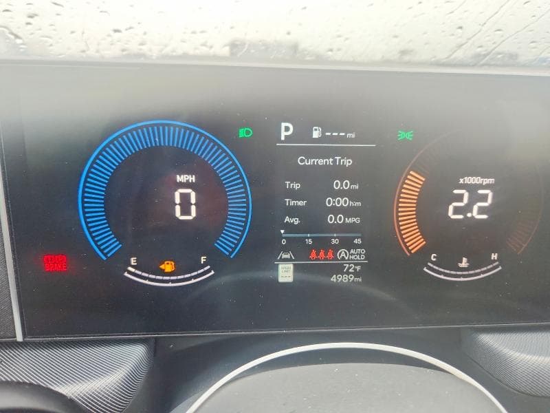 2025 HYUNDAI SONATA SE 9