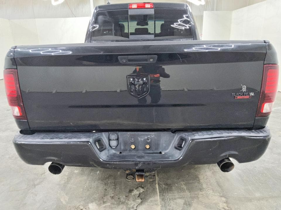 2018 RAM 1500 SPORT 6