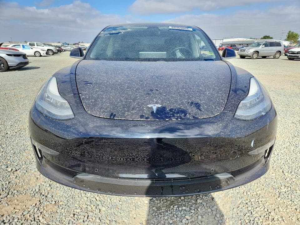 2018 TESLA MODEL 3 5