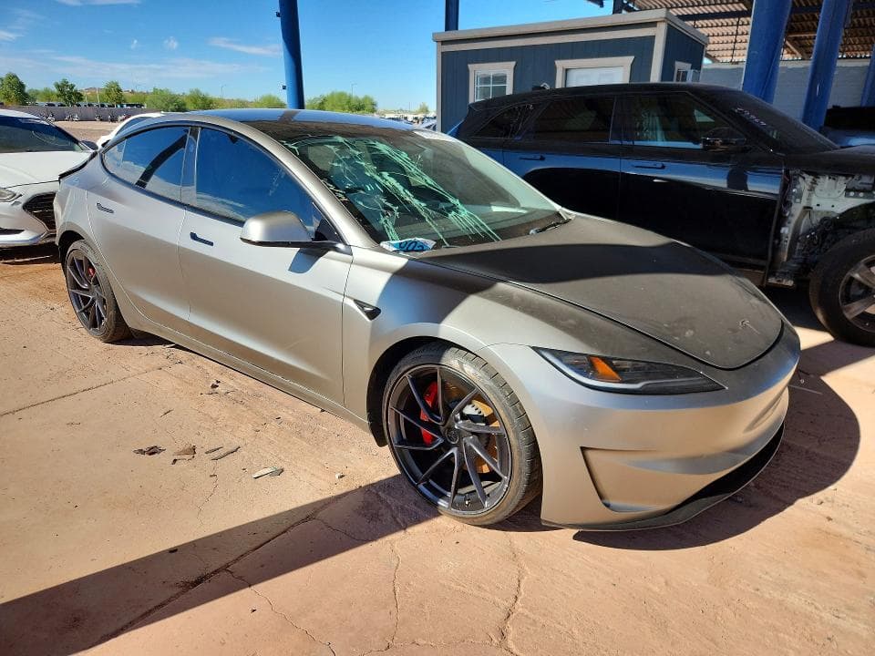 2024 TESLA MODEL 3 4